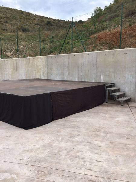 Escenario de 30m en Torre de Mar