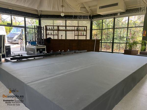 Escenario en Finca del Alamo (Malaga)
